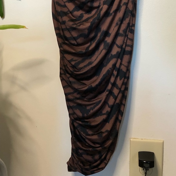 Body con Dress🤩 - Picture 3 of 4